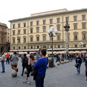 The Med cruise 2010 - Piazza della Repubblica