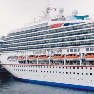 Carnival Triumph back in New York