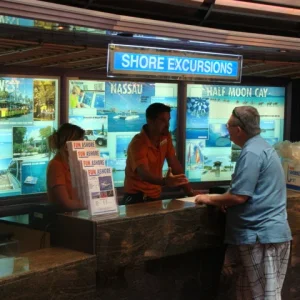 Shore Excursion Desk