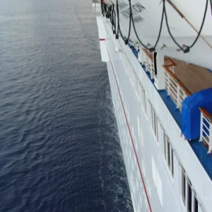 Sailing towards Half Moon Cay