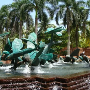 Atlantis Aquaventure - Flying Fish Fountain