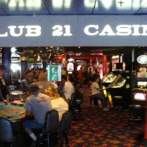 Club 21 Casino