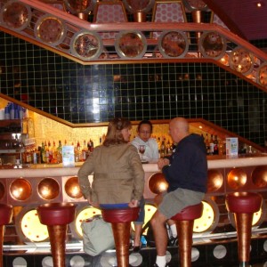 Splendor Lobby Bar