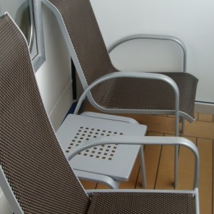 Balcony table & chairs