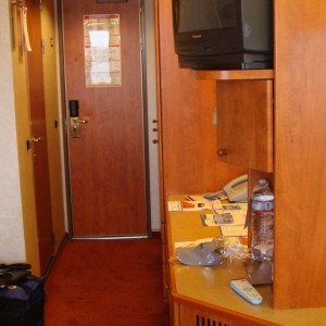 Looking towards the cabin door