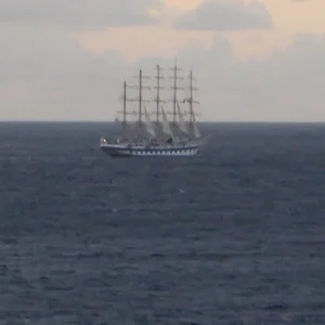 085 Tall sailing ship