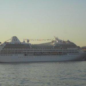 CRUISE SHIPS  (44).jpg