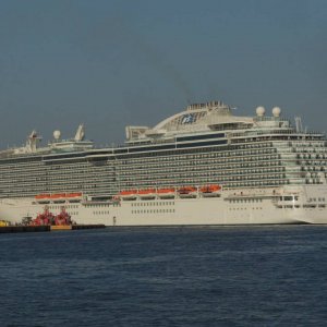 CRUISE SHIPS  (112).jpg