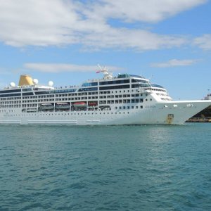 CRUISE SHIPS  (134).jpg