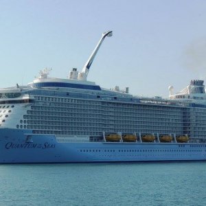 CRUISE SHIPS  (146).jpg