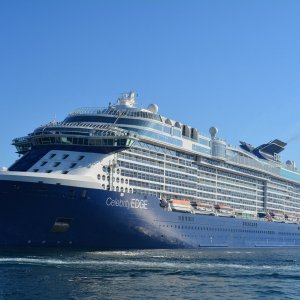 CRUISE SHIPS  (200).jpg