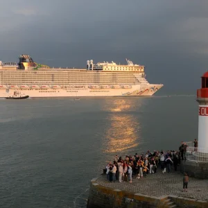 NorwegianEpic_Departure_17062010_DSC_3160