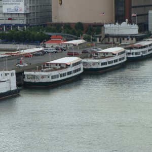 Circle Line pier