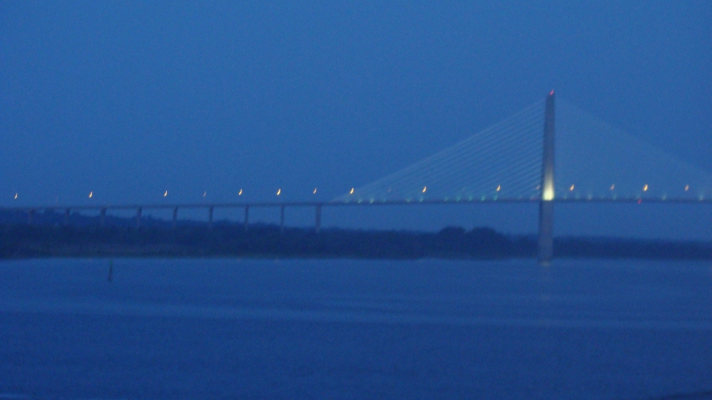 Approaching the Dames Point bridge