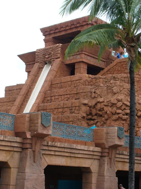 Atlantis Aquaventure - Mayan Temple