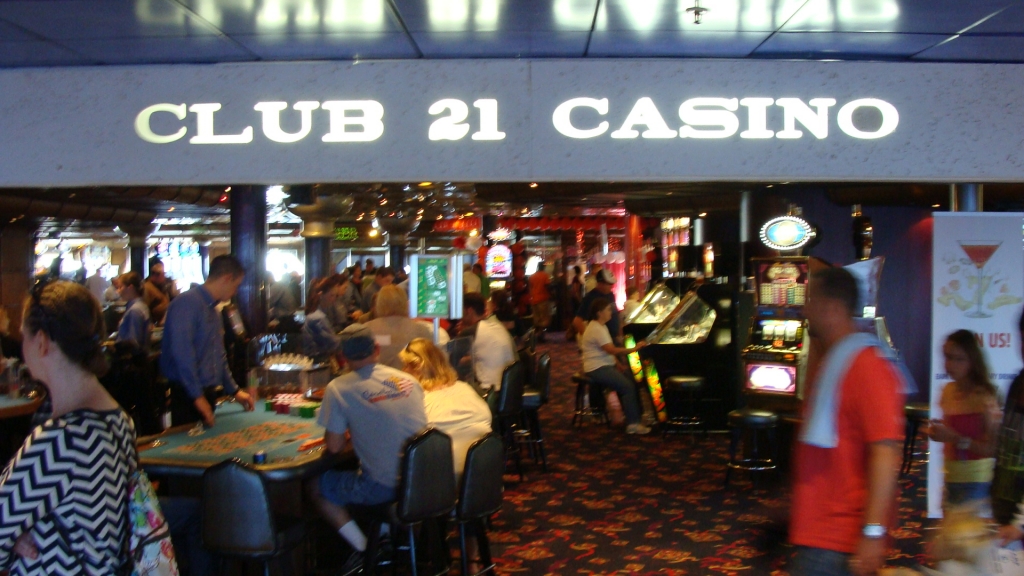 Club 21 Casino