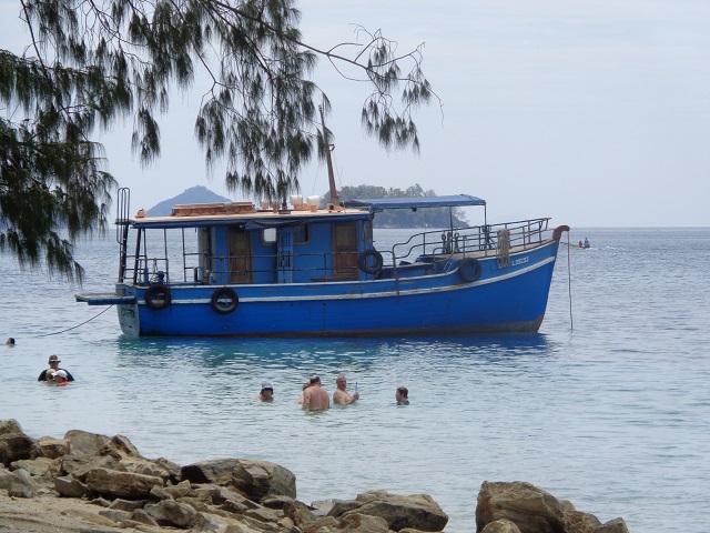 Doini Island5.jpg