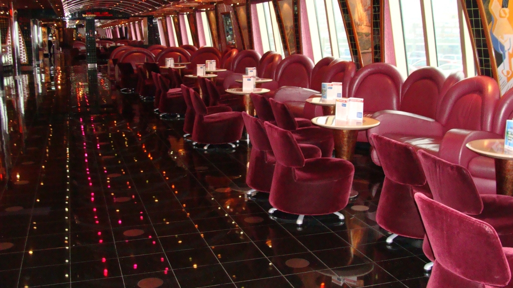 Oceanview Promenade - Deck 5