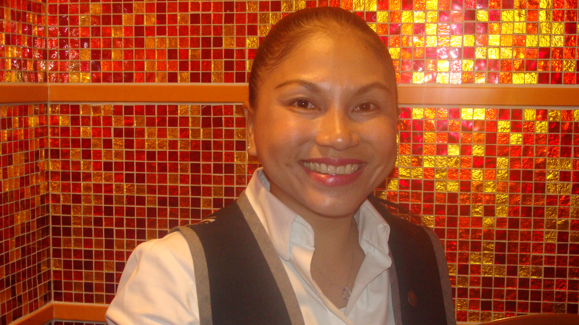 Our waitress Nailia