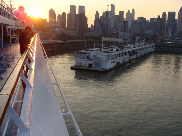 Pulling into Pier 90