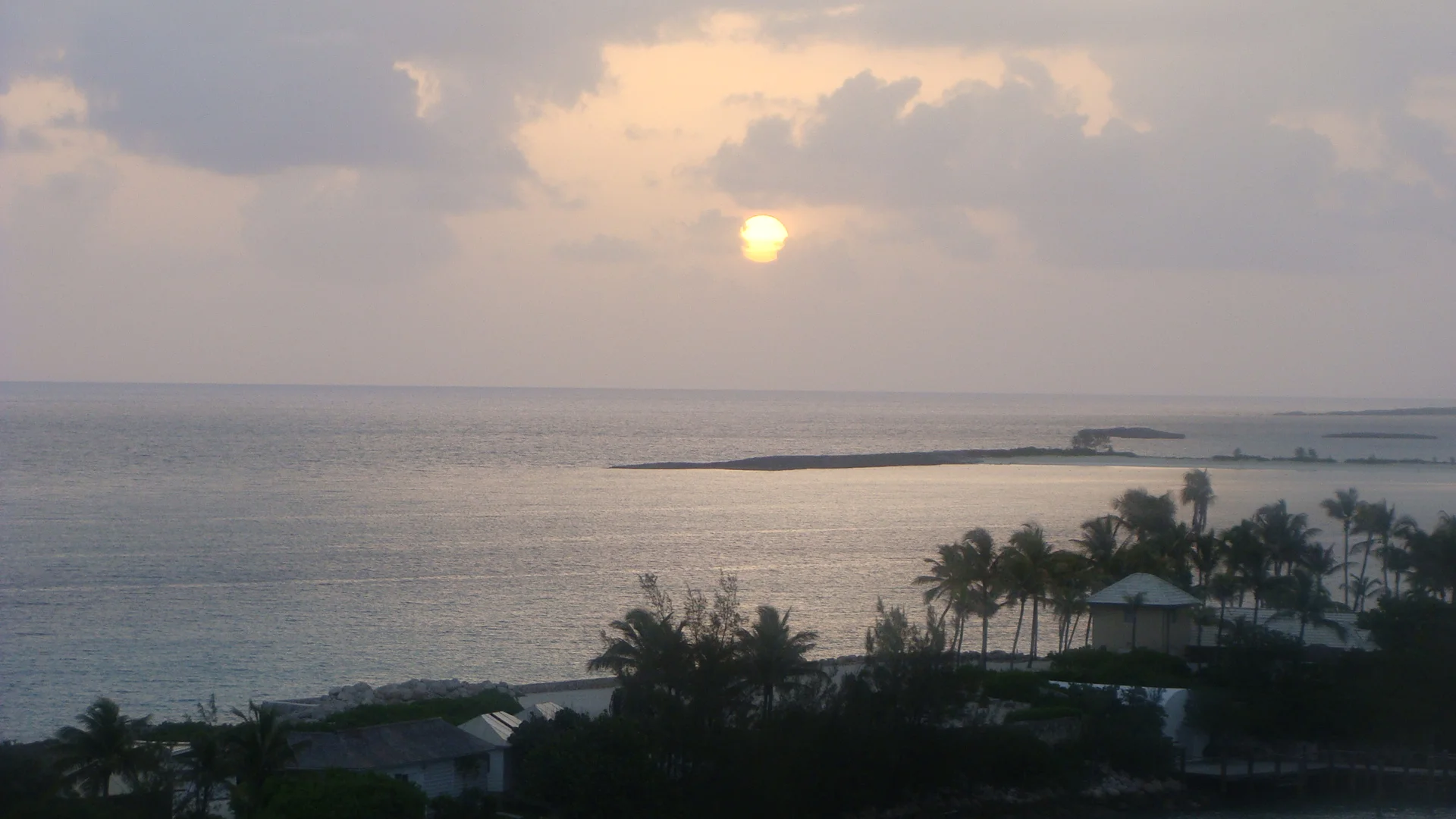 Sunrise over Paradise Island