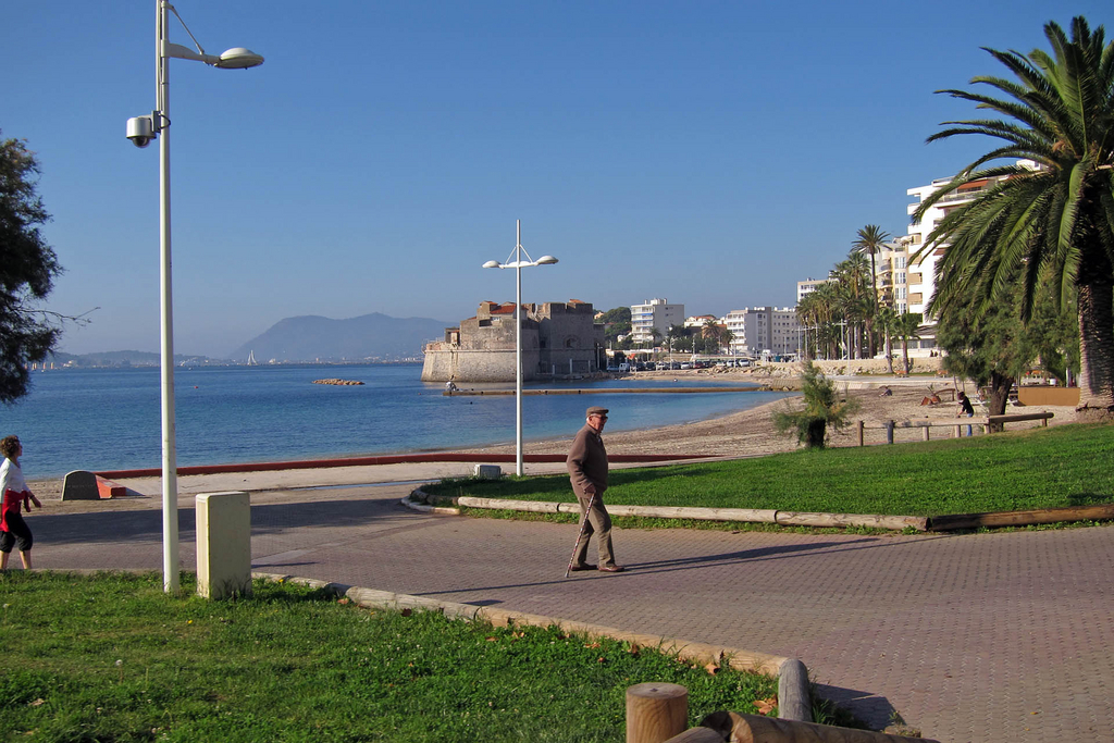 The Med cruise 2010 - Beach in Toluon