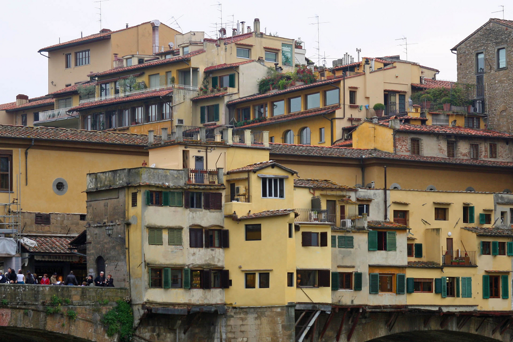 The Med cruise 2010 - Buildings around the river Arno (South bank)