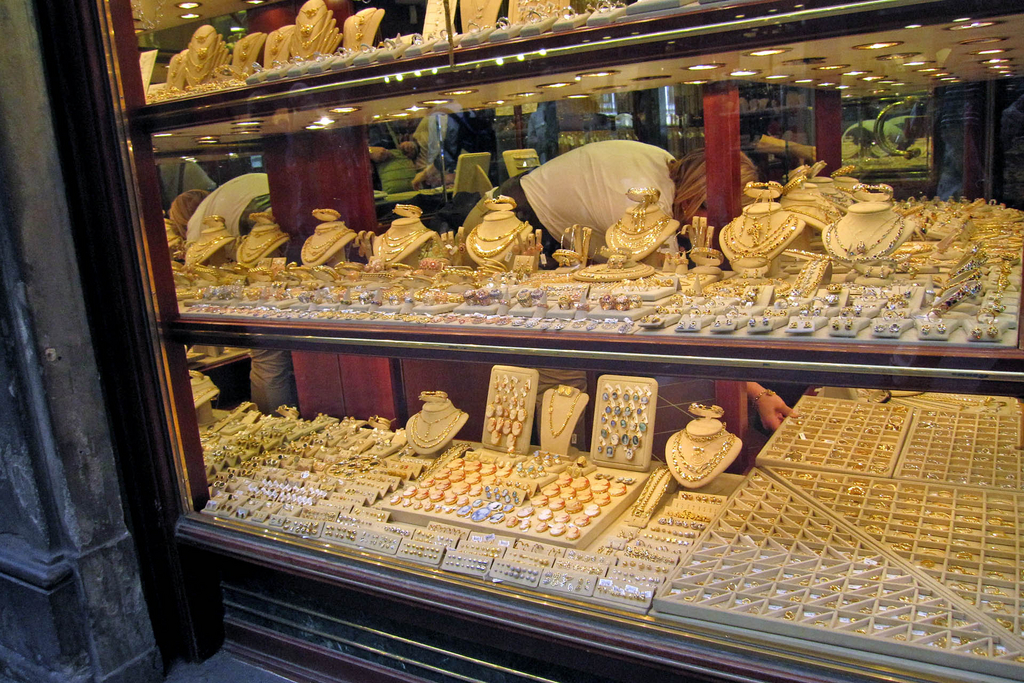 The Med cruise 2010 - Jewelry store at Ponte Vecchio