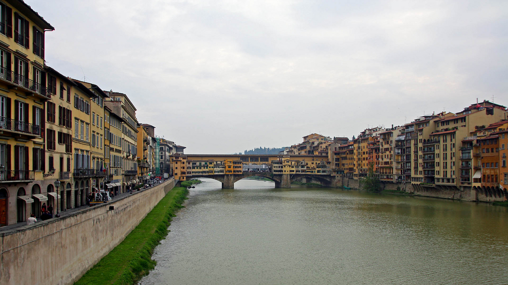 The Med cruise 2010 - Ponte Vecchio and river Arno