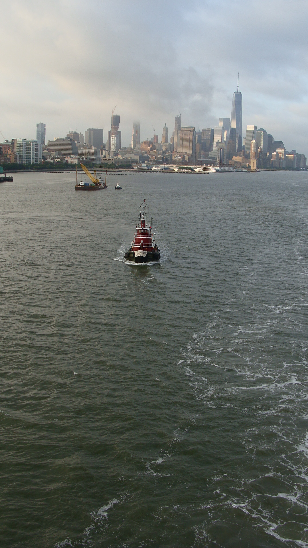 Tugboat escort